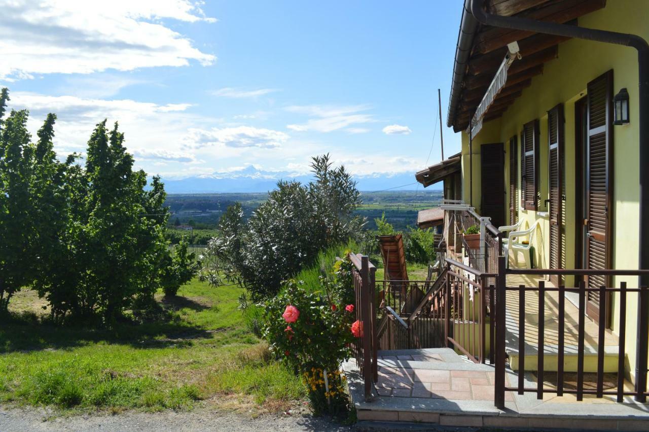 Tra... Monti E Vigne Bed & Breakfast La Morra Exterior photo